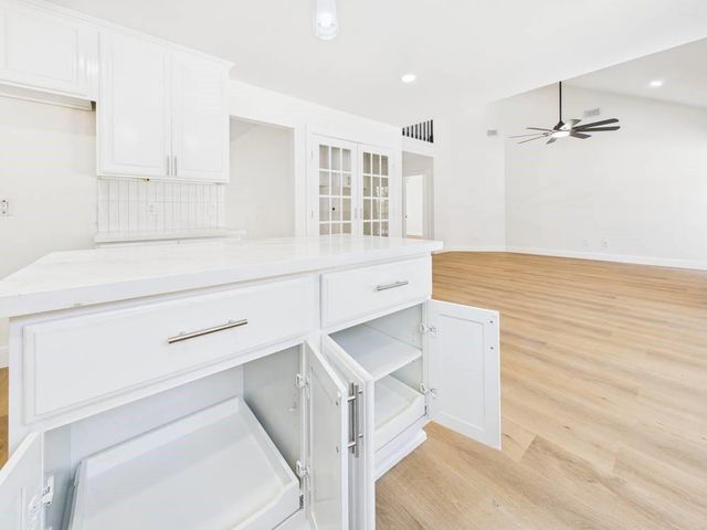 2012 Catamaran Drive, League City, TX 77573