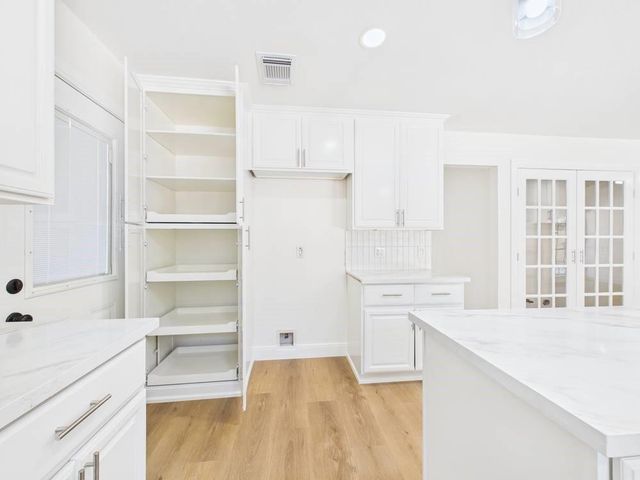 2012 Catamaran Drive, League City, TX 77573