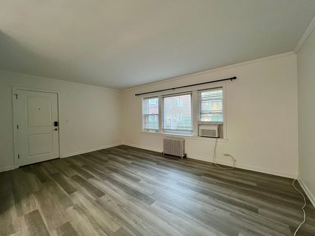 1410 Central Street 1E, Evanston, IL 60201