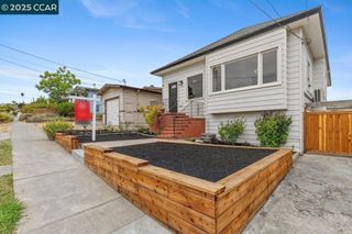 6105 Orchard Ave, Richmond, CA 94804