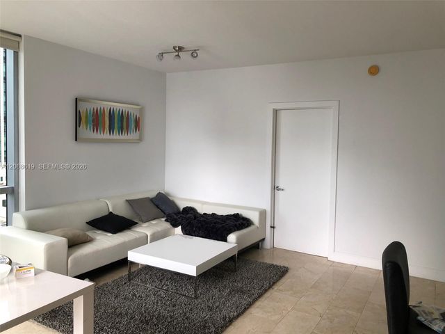 1060 Brickell Avenue 1501, Miami, FL 33131