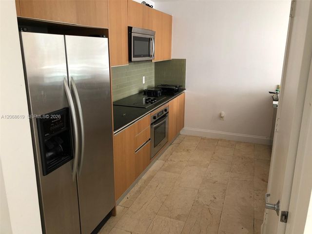 1060 Brickell Avenue 1501, Miami, FL 33131