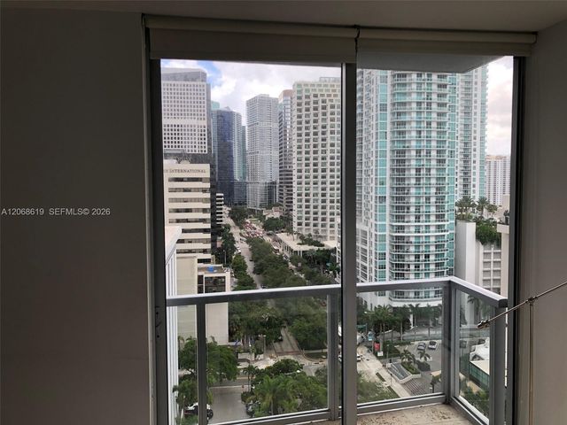 1060 Brickell Avenue 1501, Miami, FL 33131