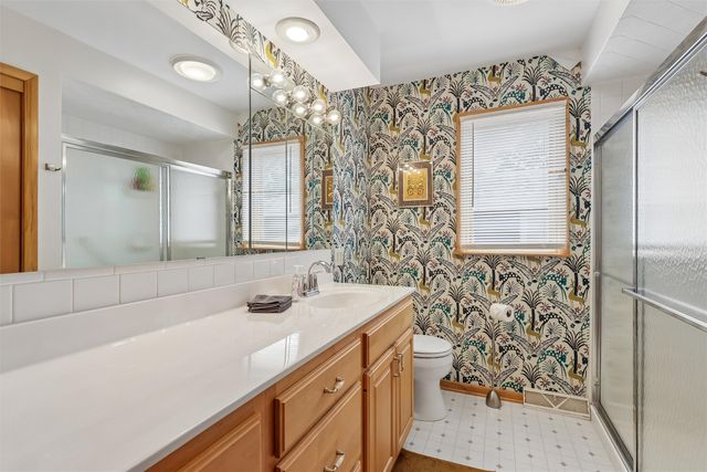 2924 Patricia Drive, Urbandale, IA 50322