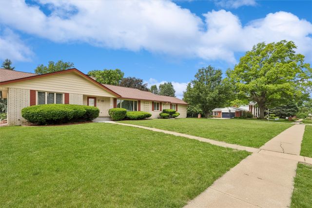 2924 Patricia Drive, Urbandale, IA 50322