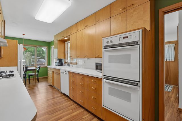 2924 Patricia Drive, Urbandale, IA 50322