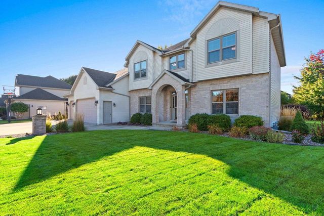1477 WEXFORD LANE, Green Bay, WI 54313