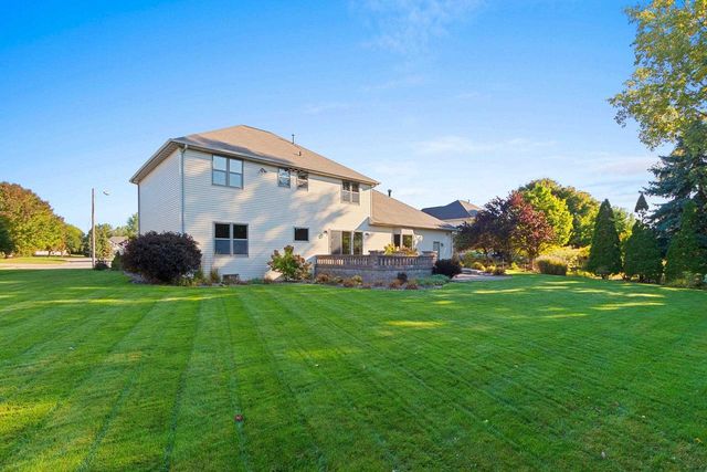 1477 WEXFORD LANE, Green Bay, WI 54313