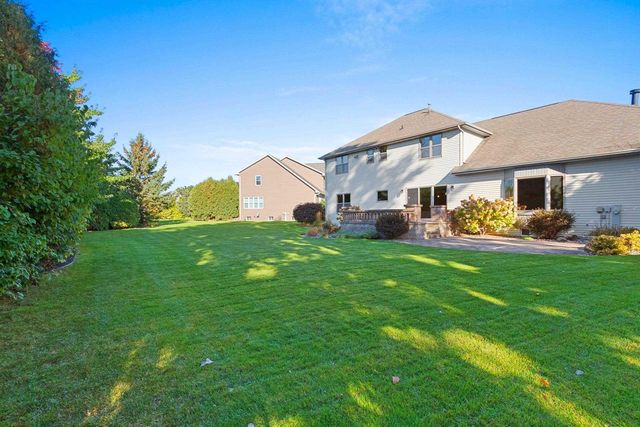 1477 WEXFORD LANE, Green Bay, WI 54313
