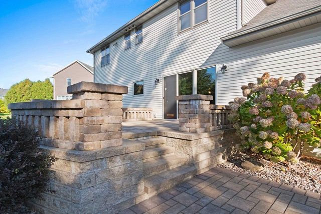 1477 WEXFORD LANE, Green Bay, WI 54313