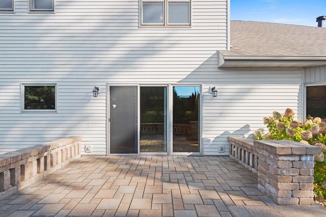 1477 WEXFORD LANE, Green Bay, WI 54313