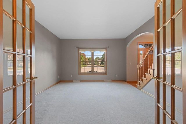1477 WEXFORD LANE, Green Bay, WI 54313
