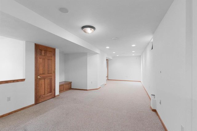 1477 WEXFORD LANE, Green Bay, WI 54313