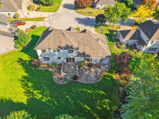 1477 WEXFORD LANE, Green Bay, WI 54313