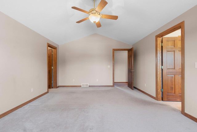 1477 WEXFORD LANE, Green Bay, WI 54313