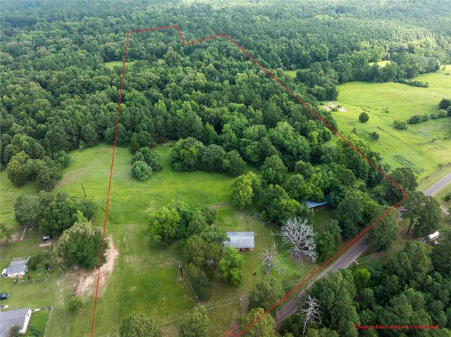 519 An County Road 450, Palestine, TX 75803