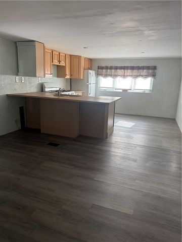 11 Krzak Road, North Kingstown, RI 02852