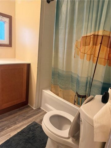 11 Krzak Road, North Kingstown, RI 02852