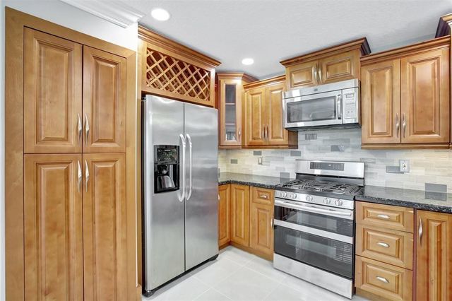 2355 NW 138th Drive, Sunrise, FL 33323