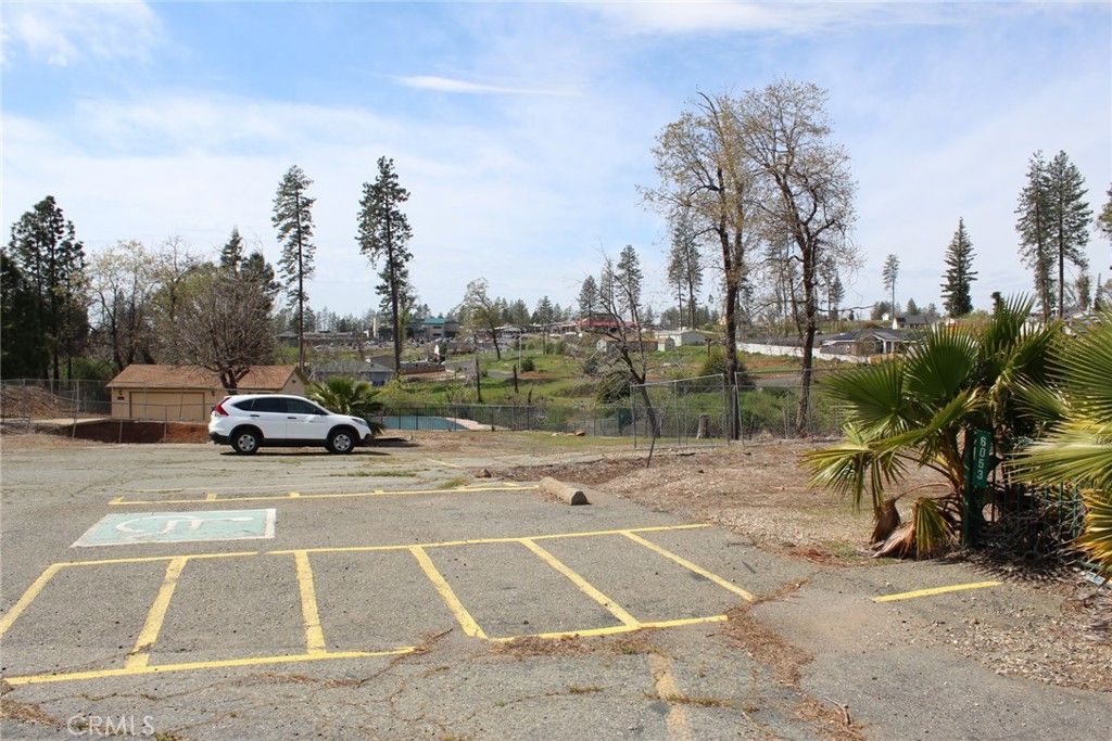 Image 4 of property listing at 6047 Clark Road, Paradise, CA 95969