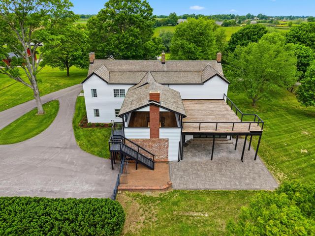 1975 Georgetown Road, Paris, KY 40361