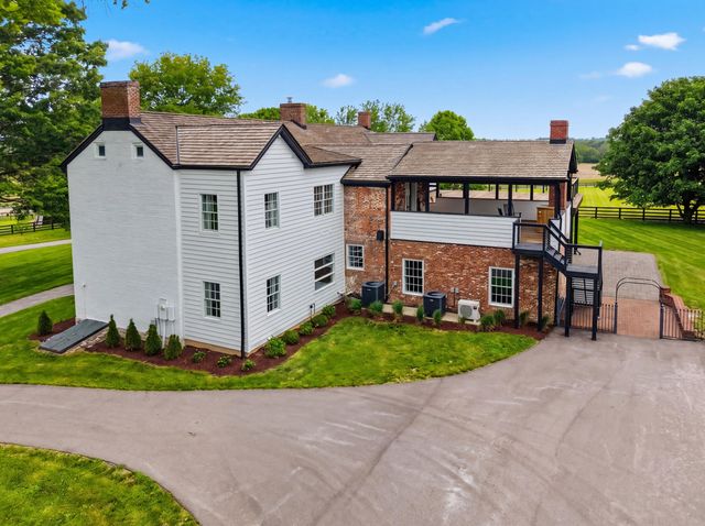 1975 Georgetown Road, Paris, KY 40361