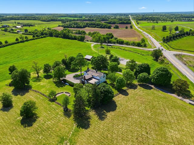 1975 Georgetown Road, Paris, KY 40361