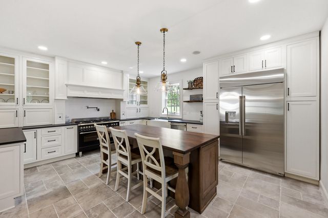 1975 Georgetown Road, Paris, KY 40361