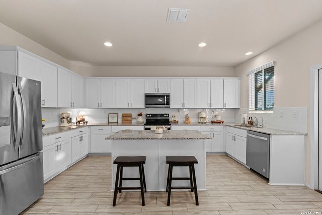 11287 Blue Feather, San Antonio, TX 78254