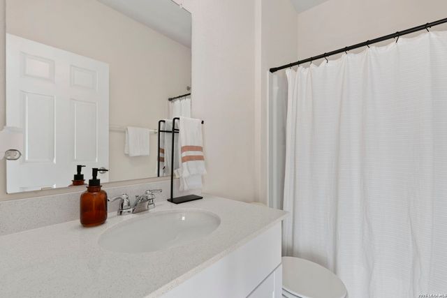 11287 Blue Feather, San Antonio, TX 78254