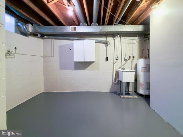 807 SUMMIT CHASE DR, Reading, PA 19611