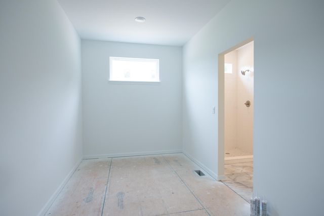 1455 Winding Brook Drive, Valparaiso, IN 46385