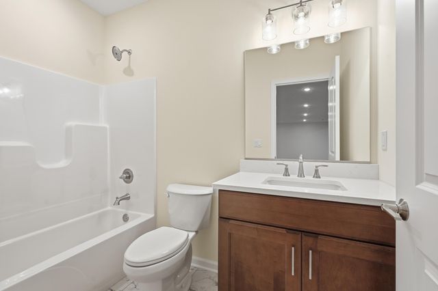 1455 Winding Brook Drive, Valparaiso, IN 46385