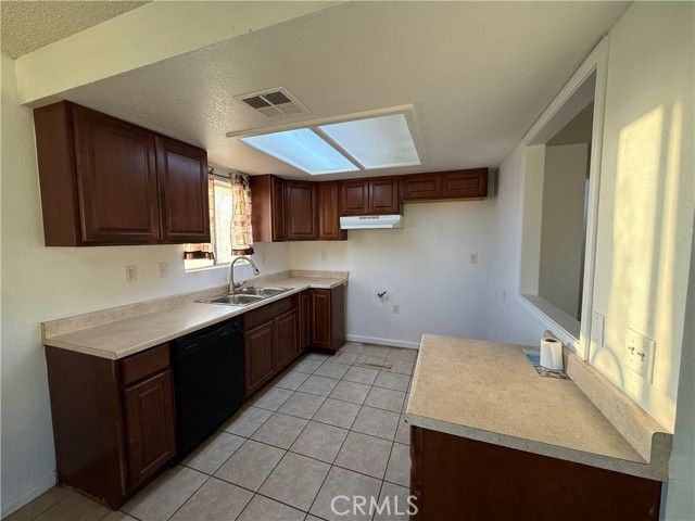 40942 159th Street, Lancaster, CA 93535
