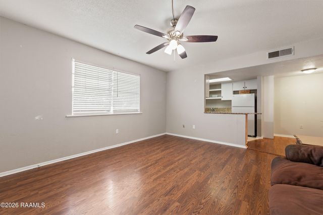 3121 Johnston Street 212, Lafayette, LA 70503