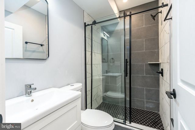 2821 LIVINGSTON ST, Philadelphia, PA 19134