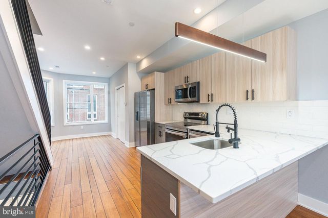 2821 LIVINGSTON ST, Philadelphia, PA 19134