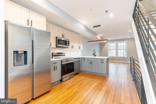 2821 LIVINGSTON ST, Philadelphia, PA 19134