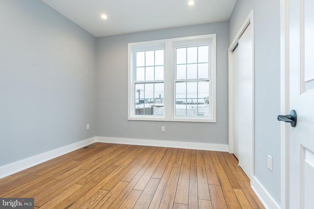 2821 LIVINGSTON ST, Philadelphia, PA 19134