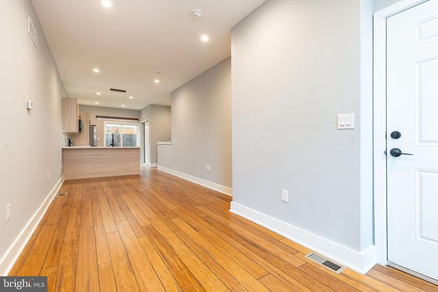 2821 LIVINGSTON ST, Philadelphia, PA 19134