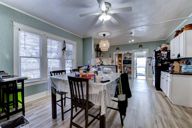 834 County Road 408, El Campo, TX 77437