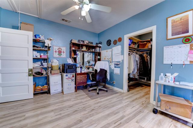 834 County Road 408, El Campo, TX 77437