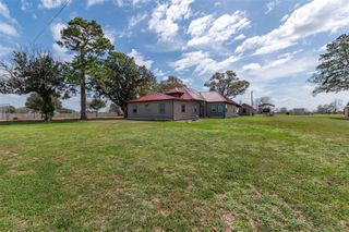 834 County Road 408, El Campo, TX 77437