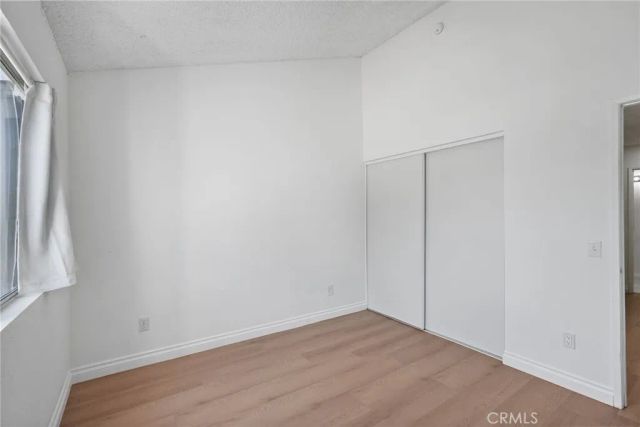 15735 Nordhoff Street 19, North Hills, CA 91343