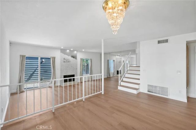 15735 Nordhoff Street 19, North Hills, CA 91343