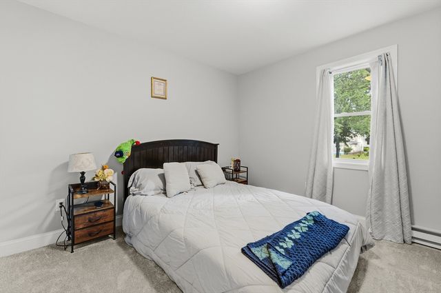 27-R Monroe St, Taunton, MA 02780