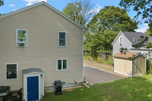 27-R Monroe St, Taunton, MA 02780