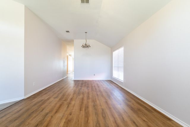 959 Heather Street, Burleson, TX 76028