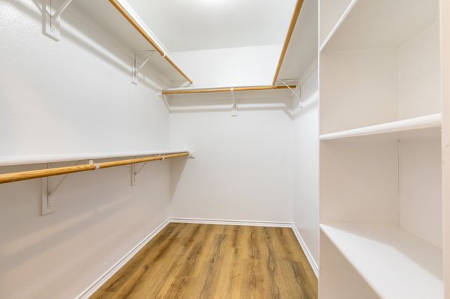 959 Heather Street, Burleson, TX 76028