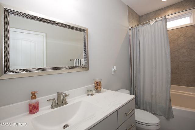 169 Holly Springs Court, Southern Pines, NC 28387